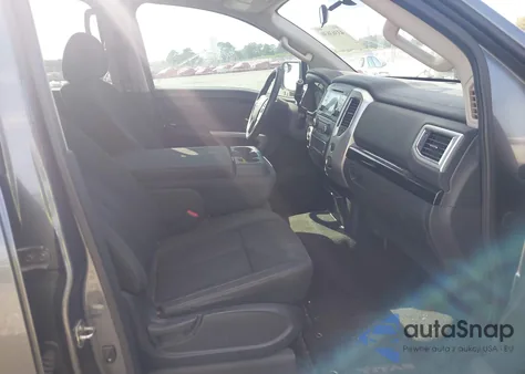 2017 Nissan Titan Sv z USA, uszkodzony, nr VIN 1N6AA1EK7HN516868